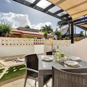 Residencia Lena Apartment Corralejo